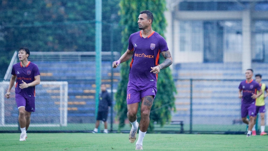 Chuyển nhượng V-League hôm nay 28/9: Công Phượng khó về Việt Nam, Bình Dương có trung vệ ngoại đẳng cấp - Ảnh 3.