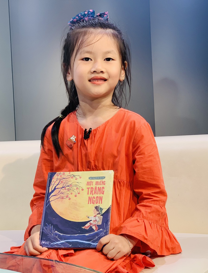 Nhà văn May: 'Một miếng trăng ngon' - hành trình tìm lại hương vị Trung thu - Ảnh 7.