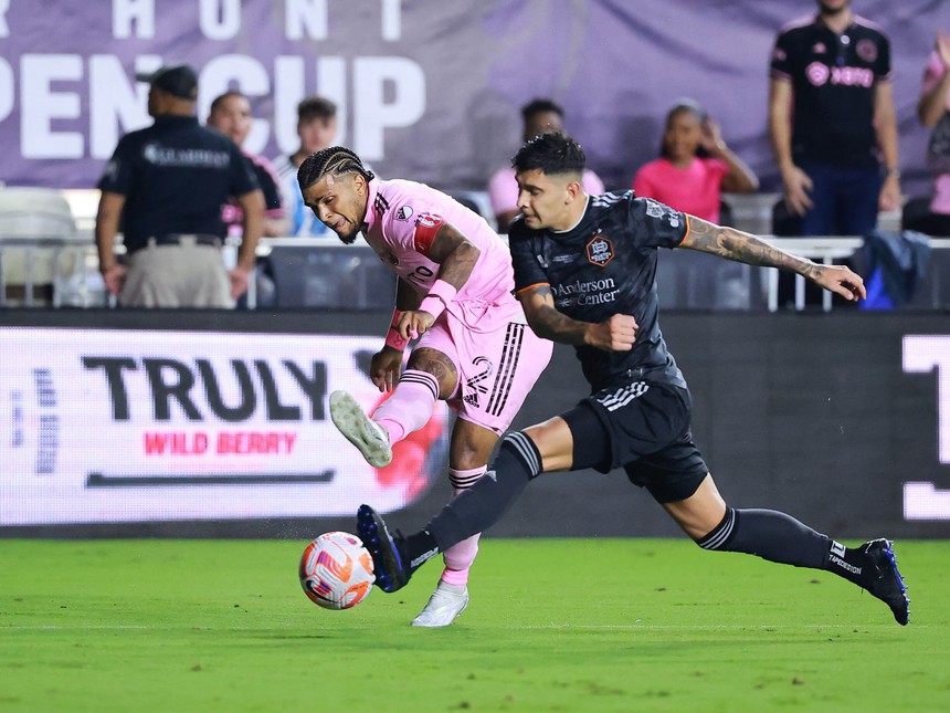 Messi tiếp tục 'mất tích', Inter Miami thua đau hụt chức vô địch ở chung kết US Open Cup - Ảnh 2.