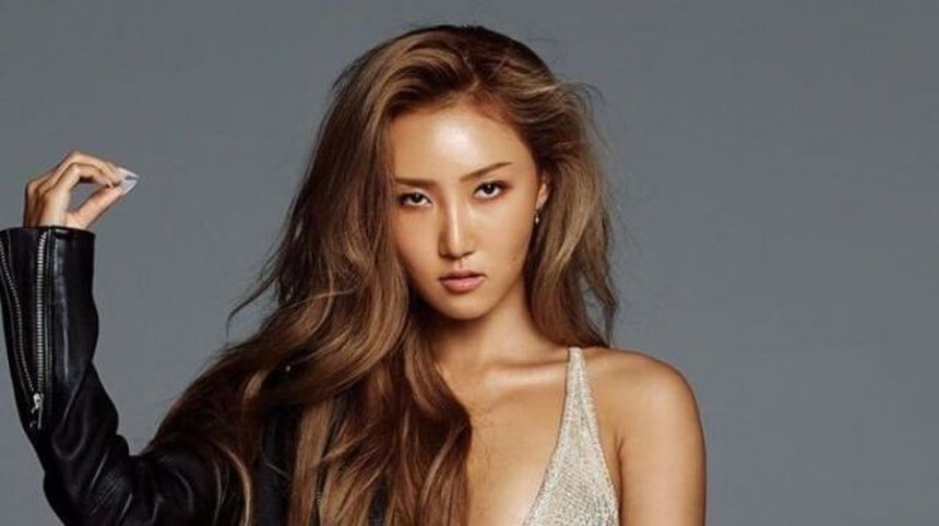 BTS và những thần tượng thành công phá vỡ chuẩn mực vẻ đẹp của Hàn Quốc - Ảnh 2.