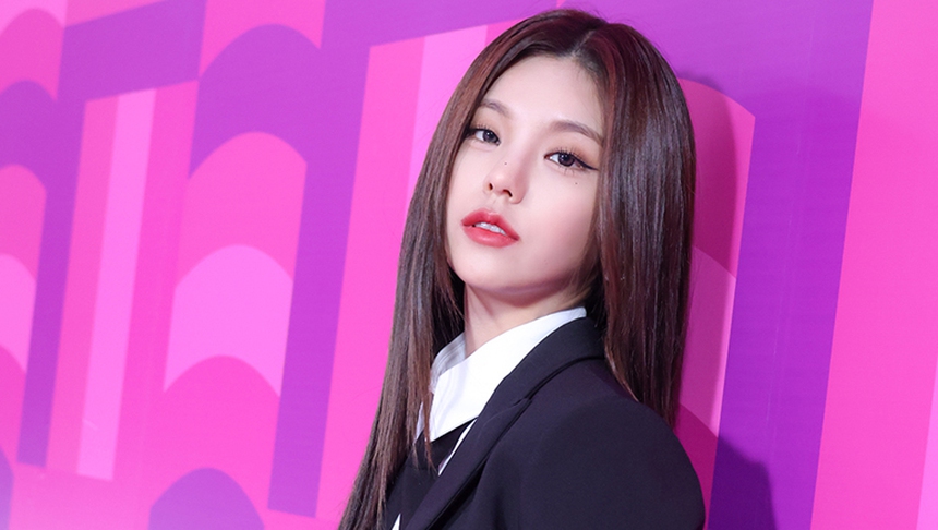 BTS và những thần tượng thành công phá vỡ chuẩn mực vẻ đẹp của Hàn Quốc - Ảnh 11.