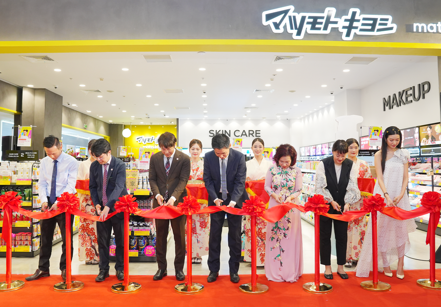 Matsukiyo khai trương cửa hàng đầu tiên tại Hà Nội - Ảnh 1. Matsukiyo khai trương cửa hàng đầu tiên tại Hà Nội - Ảnh 1.