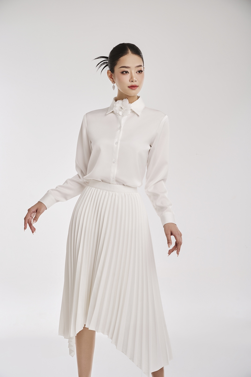 Á hậu Bùi Khánh Linh hoá 'nàng thơ' của NTK Lê Ngọc Lâm - Ảnh 2.