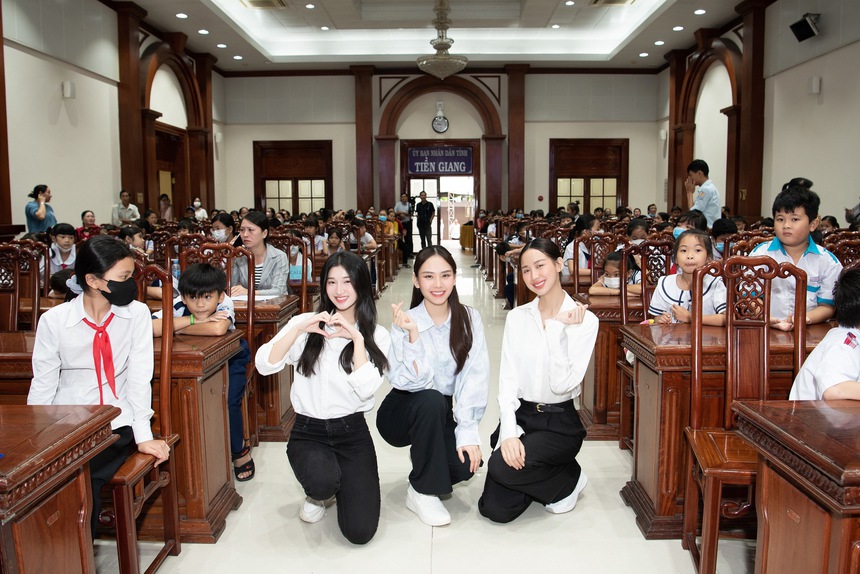 Top 3 Miss World Vietnam 2022 thực hiện chuỗi thiện nguyện kỷ niệm 1 năm đăng quang  - Ảnh 2.