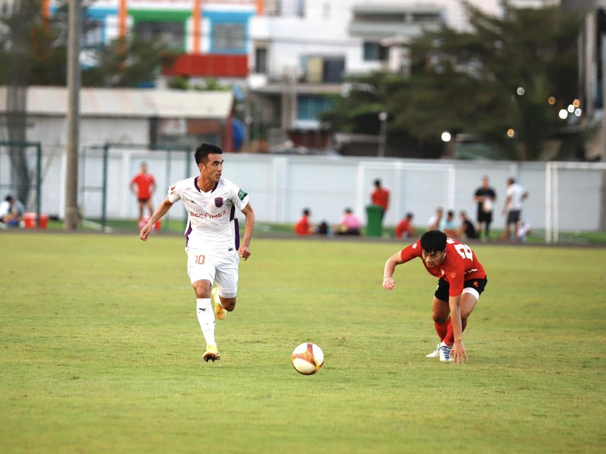 Chuyển nhượng V-League hôm nay 4/9: Hải Phòng có người thay Hải Huy, Thanh Hóa liên tiếp mất ngoại binh giỏi - Ảnh 3.