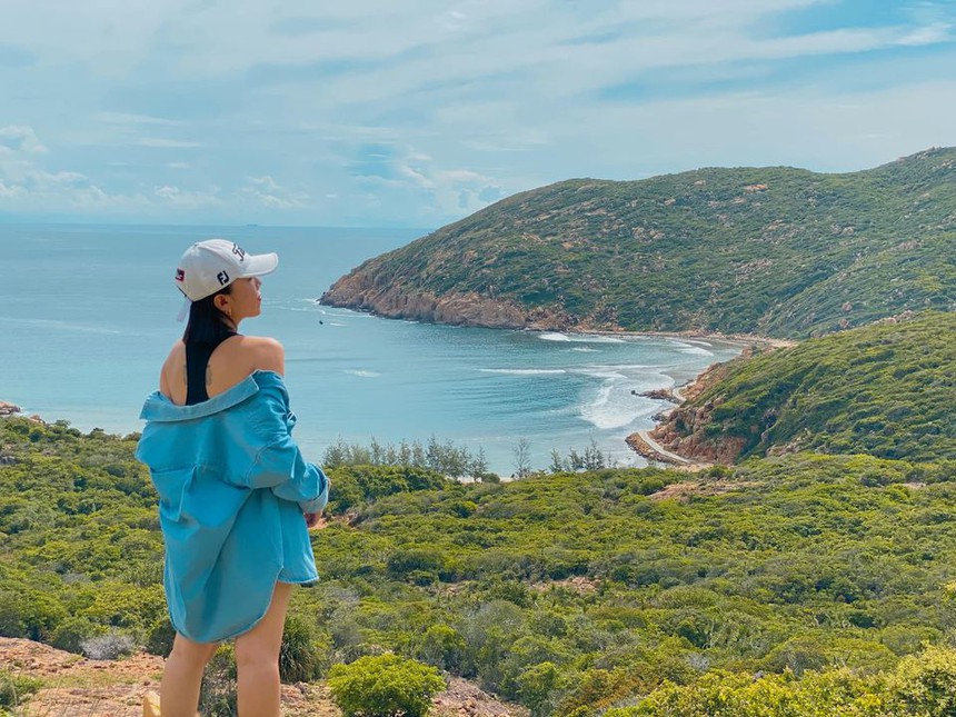 Lặn ngắm san hô, lướt cano khám phá Vĩnh Hy - "đôi mắt biếc" của Ninh Thuận  - Ảnh 13.