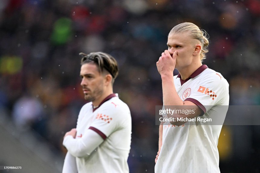 Kết quả bóng đá Anh: Thành Manchester thất thủ, Arsenal nối dài mạch bất bại - Ảnh 3.