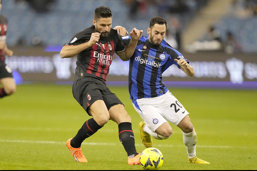 Vòng 3 Serie A: Derby Milan cho Scudetto - Ảnh 1.