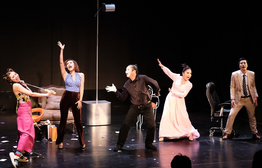 Xem 'Mình nói chuyện mình': Đôi khi, ta lắng nghe ta - Ảnh 3.