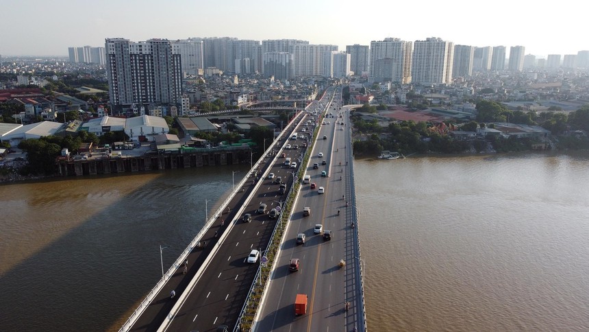 Vẻ đẹp Cầu Vĩnh Tuy 2 vượt sông Hồng nhìn từ trên cao - Ảnh 5. Vẻ đẹp Cầu Vĩnh Tuy 2 vượt sông Hồng nhìn từ trên cao - Ảnh 5.