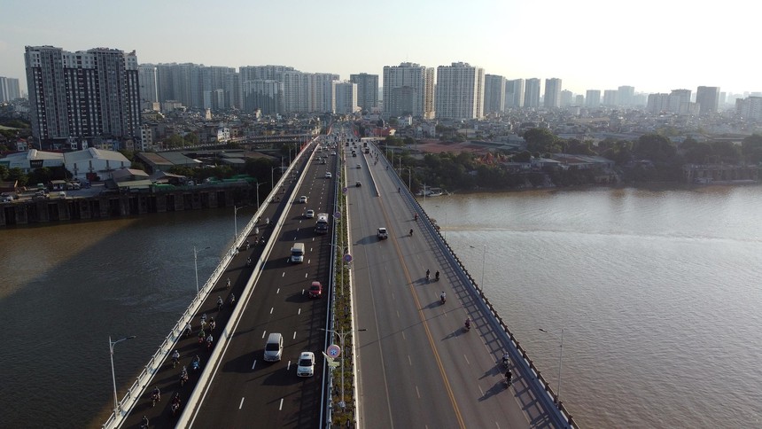 Vẻ đẹp Cầu Vĩnh Tuy 2 vượt sông Hồng nhìn từ trên cao - Ảnh 9. Vẻ đẹp Cầu Vĩnh Tuy 2 vượt sông Hồng nhìn từ trên cao - Ảnh 9.