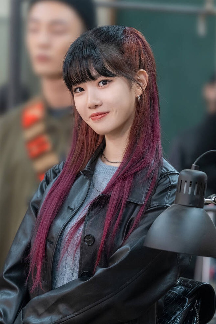 7 nhân vật nữ có gu thời trang ấn tượng của phim truyền hình Hàn Quốc - Ảnh 4.