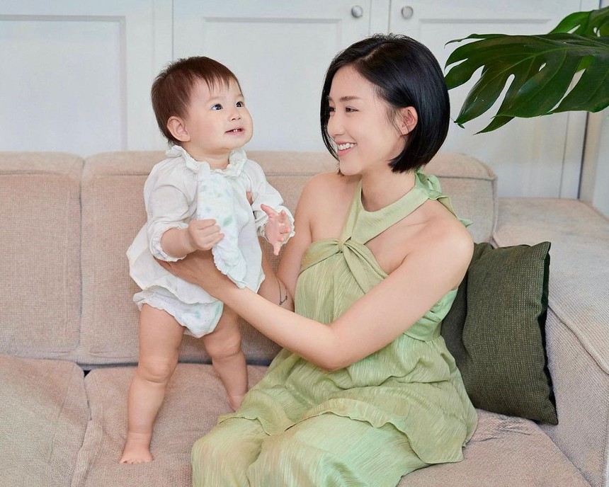 Xu hướng diện cả cây đồ trơn màu được sao Việt yêu thích  - Ảnh 6.