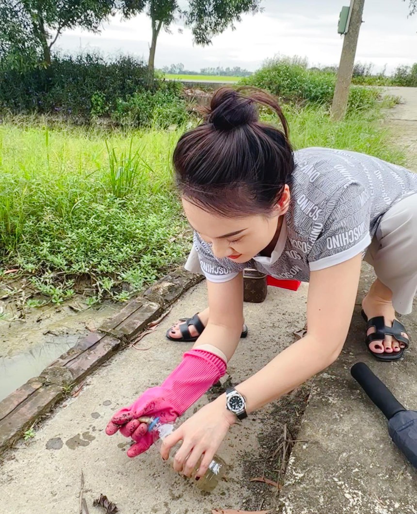 Sao Việt 5/9: Lý Nhã Kỳ rộ tin lấy chồng, nhan sắc gây bất ngờ của Cẩm Ly ở tuổi 53 - Ảnh 6.