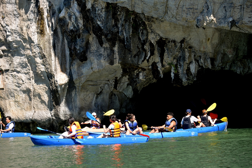 Chị Hằng biên tập - TP Hạ Long: Nhiều hoạt động nghệ thuật, văn hóa, thể thao sẽ được tổ chức dịp nghỉ lễ 2/9 - Ảnh 1.