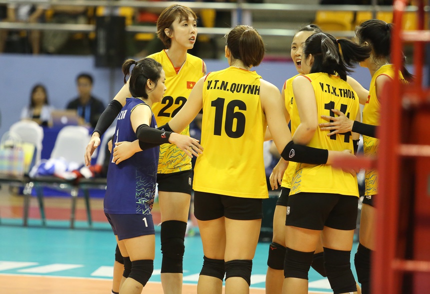 Như Quỳnh (số 16) dự kiến sẽ thay Thanh Thúy đánh chính ở ASIAD 19 Như Quỳnh (số 16) dự kiến sẽ thay Thanh Thúy đánh chính ở ASIAD 19