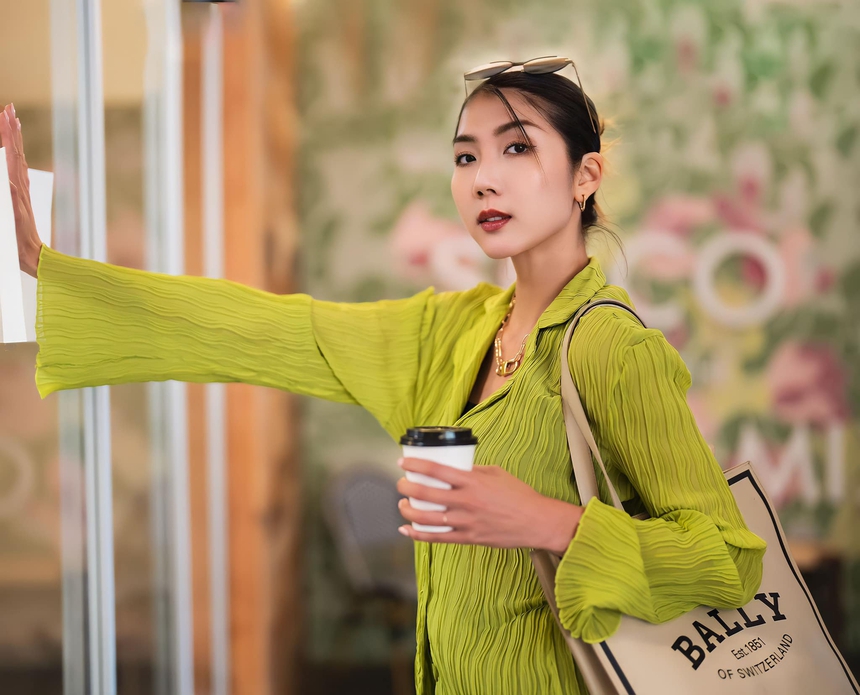 Siêu mẫu Ngọc Quyên sang Mỹ sống: Xây biệt thự, không có nỗi khổ thể xác - Ảnh 1.