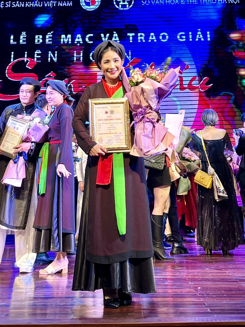 MC Cát Tường: Ngừng làm 'bà mối' để... 'kiếm mối' cho mình! - Ảnh 3.