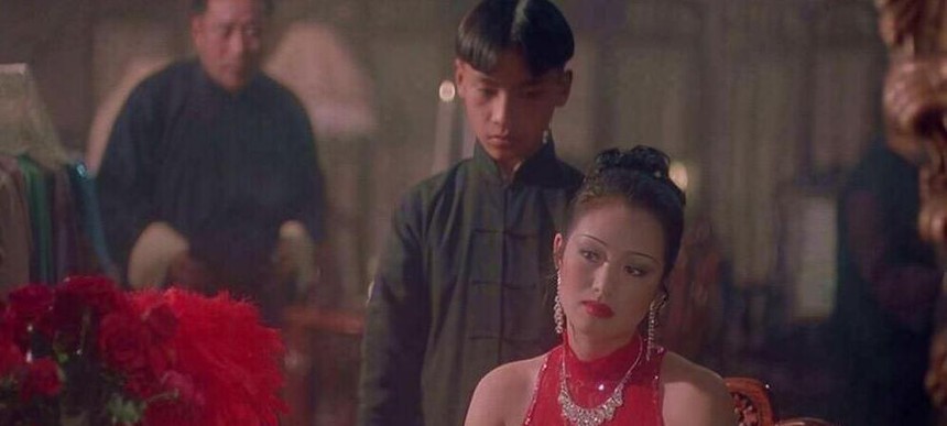 Không ngờ sau bức ảnh tình tứ này, cuộc tình của Củng Lợi và Trương Nghệ Mưu kết thúc - Ảnh 4.