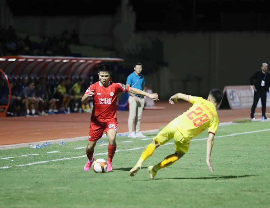 Chuyển nhượng V-League hôm nay 7/9: Bùi Hoàng Việt Anh chia tay Hà Nội FC, Đông Á Thanh Hóa tậu ngoại binh Brazil - Ảnh 4. Chuyển nhượng V-League hôm nay 7/9: Bùi Hoàng Việt Anh chia tay Hà Nội FC, Đông Á Thanh Hóa tậu ngoại binh Brazil - Ảnh 4.
