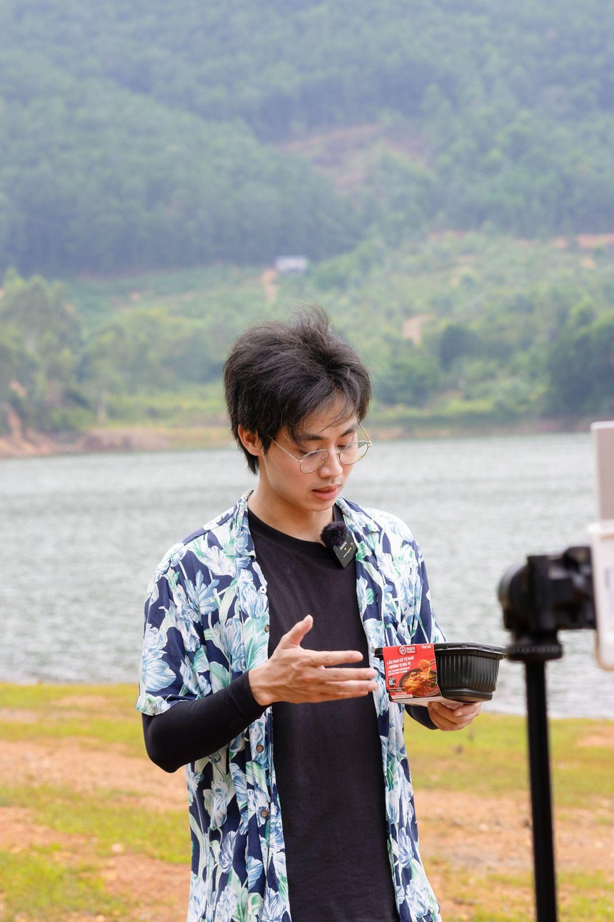 Nói không với chiêu trò câu view, Review Nghiêm túc có gì khiến nhiều cư dân mạng yêu thích? - Ảnh 2.