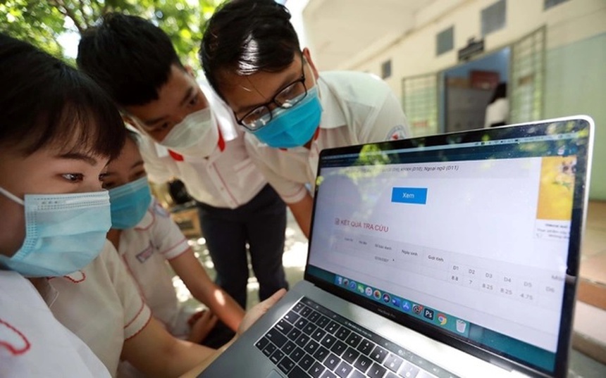 Tuyển sinh Đại học 2023: Thí sinh lưu ý nhập học trực tuyến trên hệ thống trước 17 giờ ngày 8/9 - Ảnh 1.