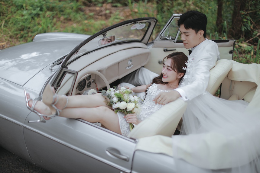 Phương Lan tung ảnh cưới, Vbiz rần rần không kém Puka - Gin Tuấn Kiệt - Ảnh 2.