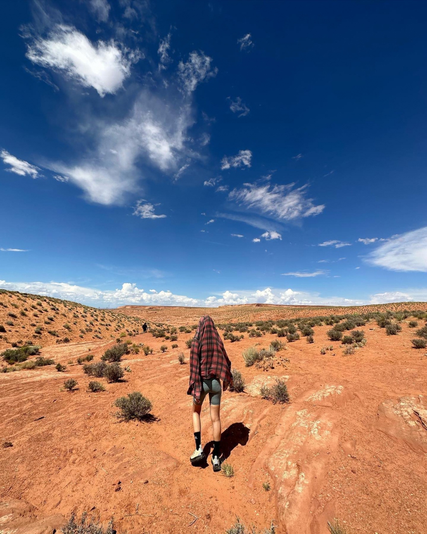 Jennie Blackpink lại gây ghen tị với bộ ảnh đẹp mê hồn trong kỳ nghỉ dưỡng sang chảnh - Ảnh 15.