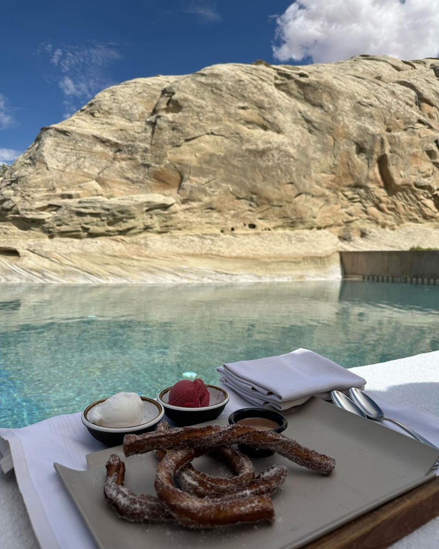 Jennie Blackpink lại gây ghen tị với bộ ảnh đẹp mê hồn trong kỳ nghỉ dưỡng sang chảnh - Ảnh 9.