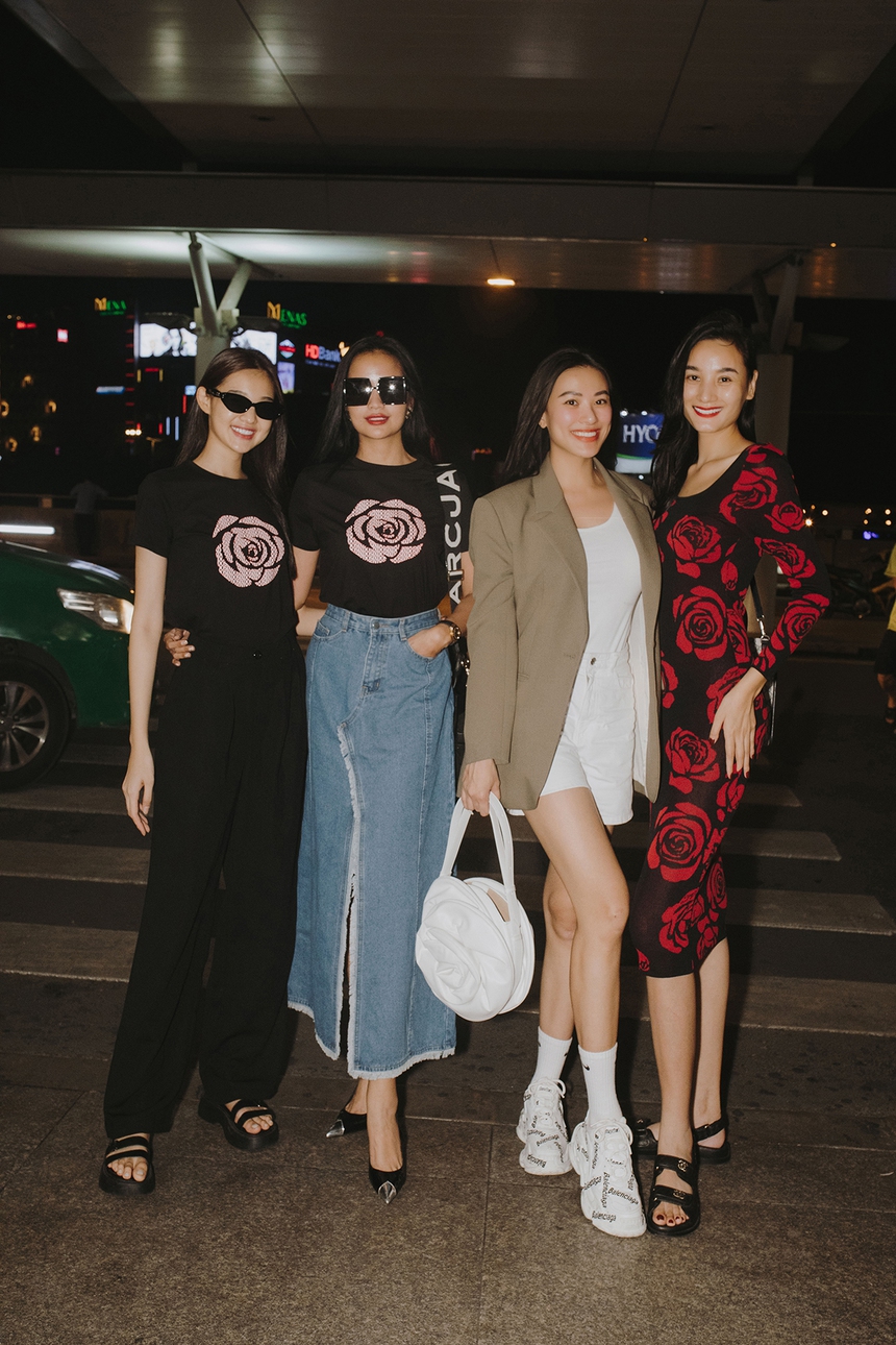 Ngọc Châu hội ngộ Miss Universe 2022 R'Bonney Gabriel tại show của Đỗ Mạnh Cường ở New York  - Ảnh 2.