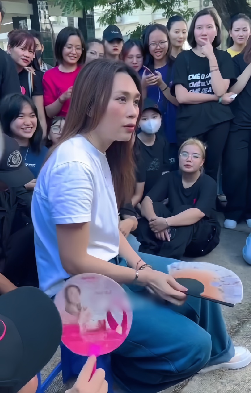 Mỹ Tâm bất ngờ thừa nhận “đã có chồng”, danh tính đàng trai gây tò mò  - Ảnh 3.