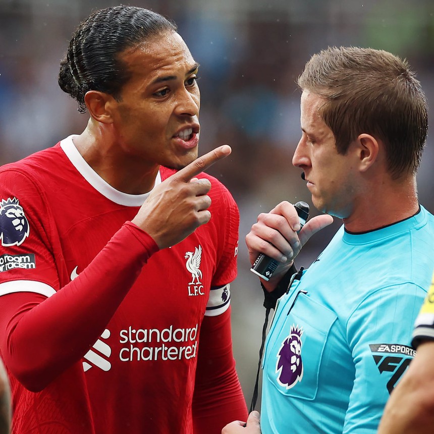 Tin nóng thể thao sáng 9/9: Đàn em chủ công Thanh Thúy giải nghệ ở tuổi 20. Sao MU khóc nức nở trước cáo buộc - Ảnh 4. Tin nóng thể thao sáng 9/9: Đàn em chủ công Thanh Thúy giải nghệ ở tuổi 20. Sao MU khóc nức nở trước cáo buộc - Ảnh 4.