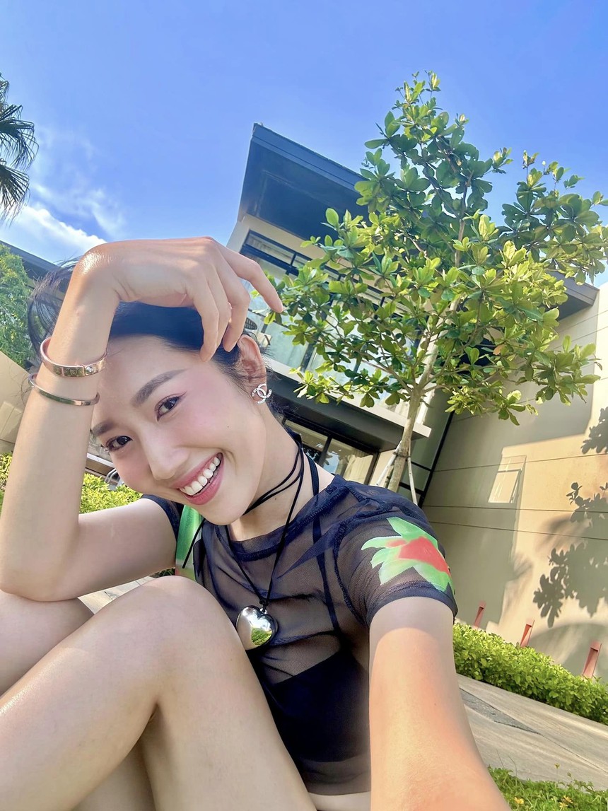 Bí quyết làn da trắng phát sáng của Thuý Ngân: Không ra đường ban ngày nếu thiếu kem chống nắng - Ảnh 10.