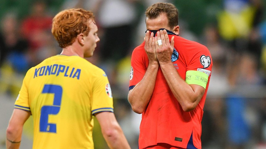 Tin nóng thể thao sáng 10/9: ĐT Anh bất lực trước Ukraine, Amrabat dễ nghỉ 7 trận tại MU - Ảnh 2.