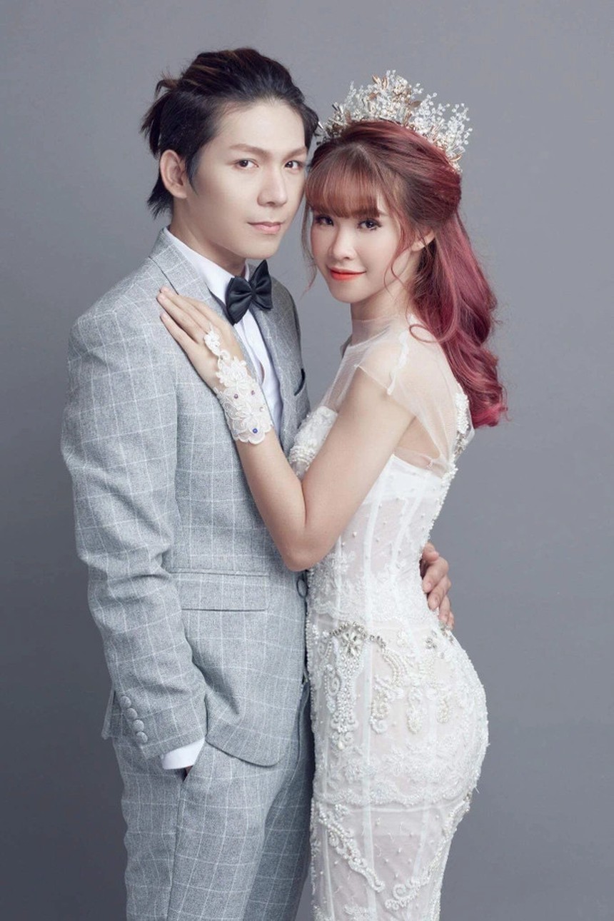 4 cặp đôi chị - em đình đám Vbiz đều cuộc sống hôn nhân hạnh phúc viên mãn - Ảnh 11.