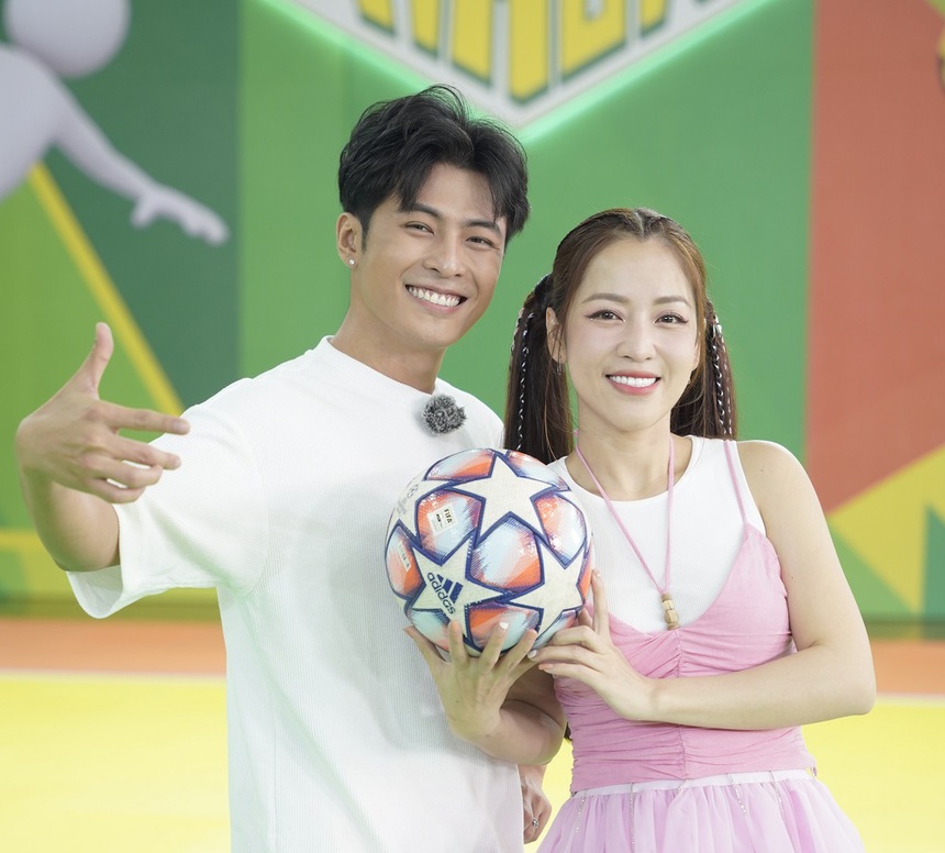 4 cặp đôi chị - em đình đám Vbiz đều cuộc sống hôn nhân hạnh phúc viên mãn - Ảnh 9.