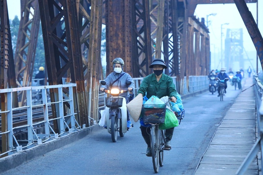 Hà Nội bình yên trong ngày đầu năm mới - Ảnh 10.