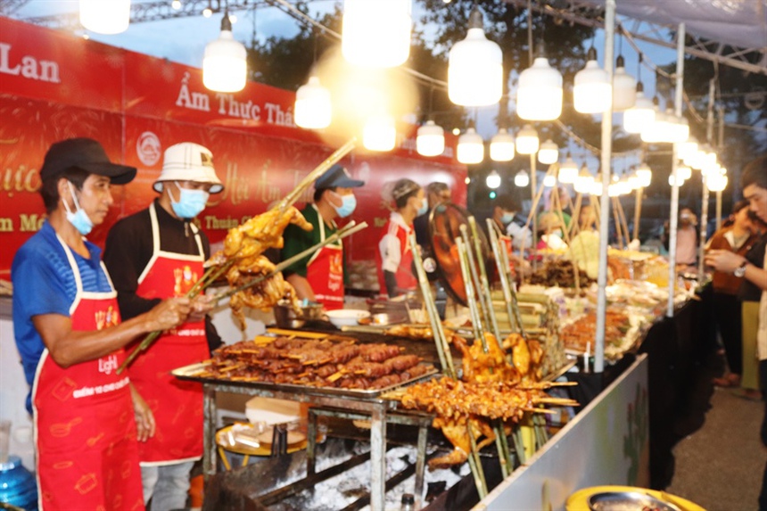 Chào năm mới 2024 - Ảnh 4. Chào năm mới 2024 - Ảnh 4.