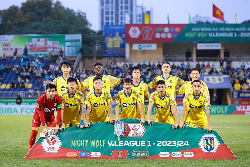 HLV Troussier chọn ai để thay thế Văn Lâm tại Asian Cup 2023? - Ảnh 3.