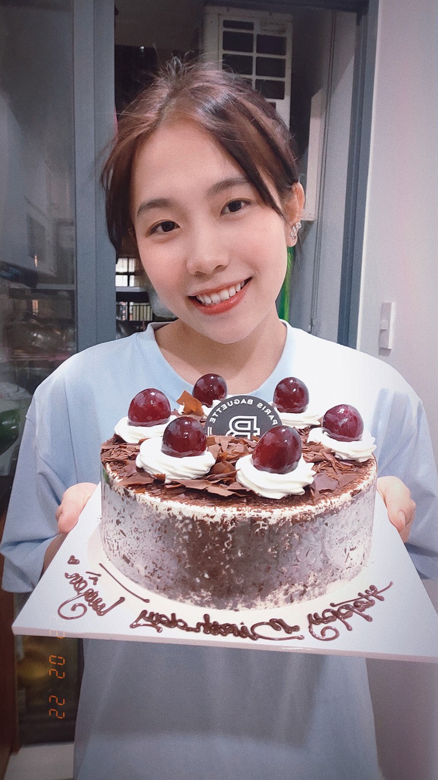 Nhan sắc Lê Thị Mộng Tuyền, người đẹp bắn súng Việt Nam xuất sắc giành vé dự Olympic Paris 2024 - Ảnh 5. Nhan sắc Lê Thị Mộng Tuyền, người đẹp bắn súng Việt Nam xuất sắc giành vé dự Olympic Paris 2024 - Ảnh 5.