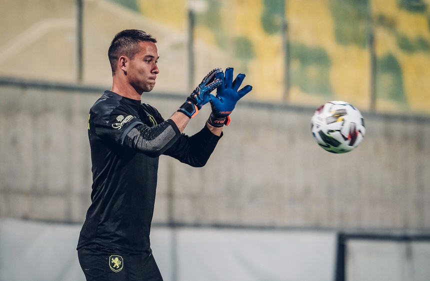 Điều 'không may mắn' đúng lúc của Filip Nguyễn giúp HLV Troussier an tâm ở Asian Cup 2023 - Ảnh 2. Điều 'không may mắn' đúng lúc của Filip Nguyễn giúp HLV Troussier an tâm ở Asian Cup 2023 - Ảnh 2.