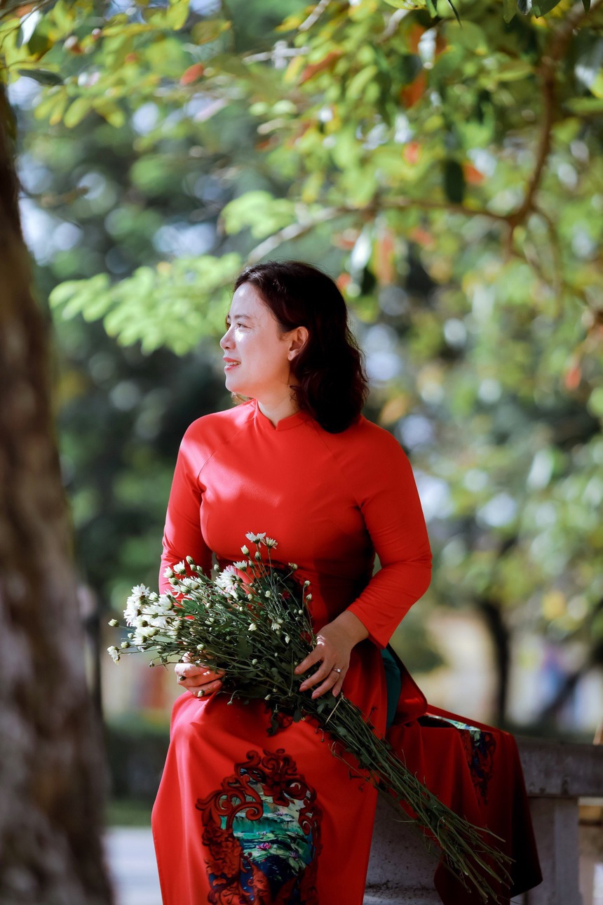 Nhà báo Hồng Mai: 'Chính thiếu nhi và văn học sẽ tìm đến nhau' - Ảnh 1.