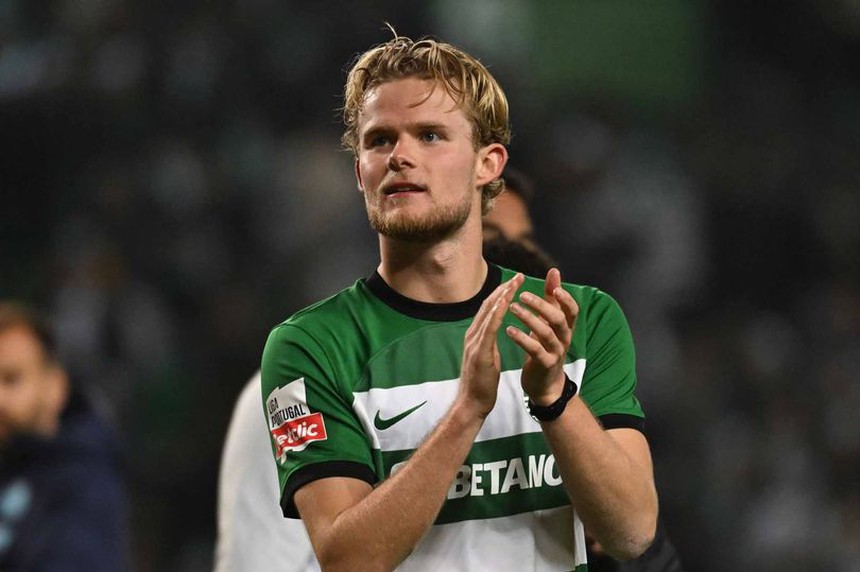 Tin chuyển nhượng 11/1: MU 6 lần cử người theo dõi tiền vệ Đan Mạch, là bạn của Eriksen, giá chuyển nhượng 80 triệu euro - Ảnh 2. Tin chuyển nhượng 11/1: MU 6 lần cử người theo dõi tiền vệ Đan Mạch, là bạn của Eriksen, giá chuyển nhượng 80 triệu euro - Ảnh 2.