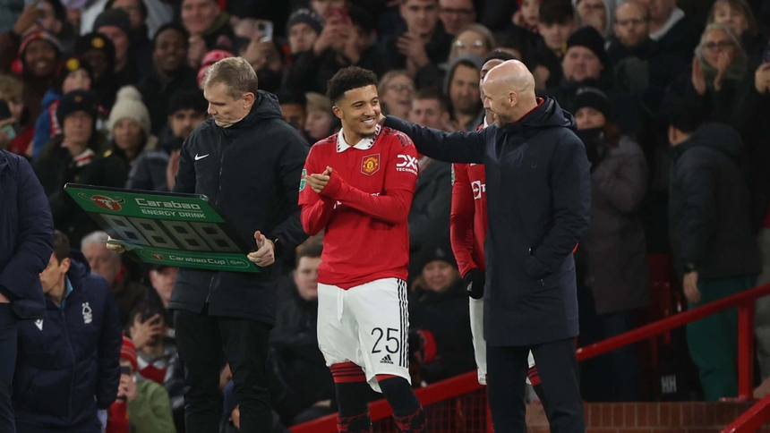 Bên trong sự nghiệp ảm đạm của Jadon Sancho ở MU: Bị từ chối áo số 7, là 'nạn nhân' của Ronaldo & scandal với Erik ten Hag - Ảnh 6. Bên trong sự nghiệp ảm đạm của Jadon Sancho ở MU: Bị từ chối áo số 7, là 'nạn nhân' của Ronaldo & scandal với Erik ten Hag - Ảnh 6.