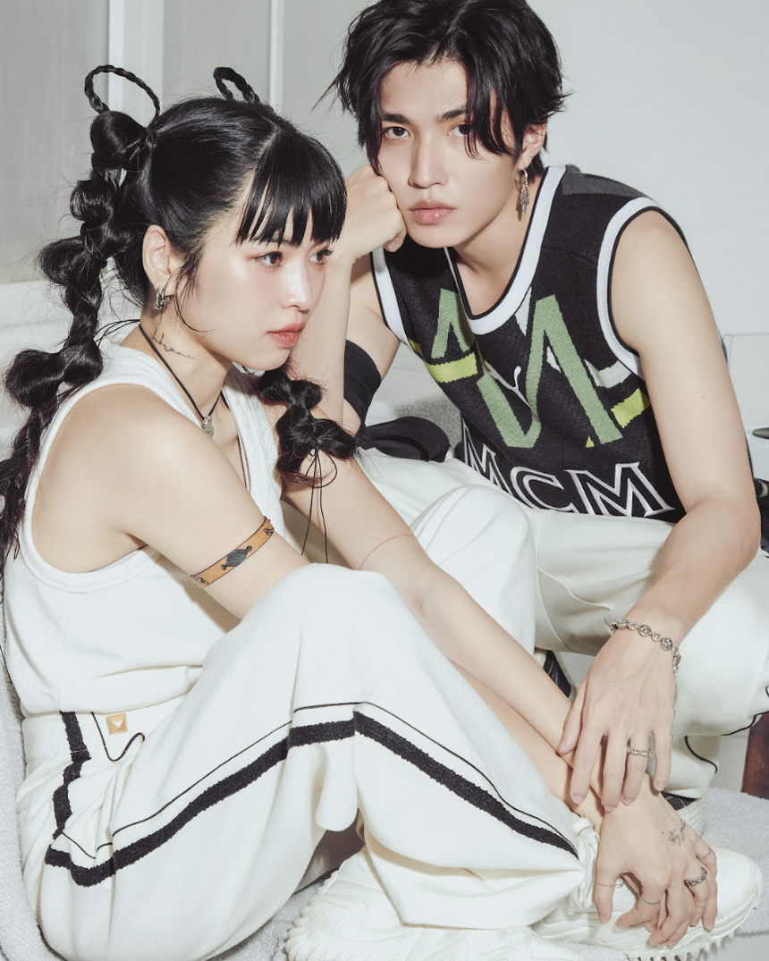 Cody - Khánh Vân mừng thành tích "Liên và Đạt" với bộ ảnh "tình bể bình" - Ảnh 3.