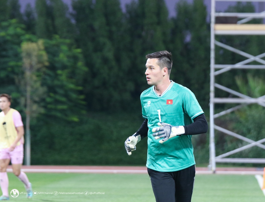 Xác định số áo của Filip Nguyễn ở ĐT Việt Nam tại Asian Cup; ngôi sao đang lên kế thừa số 10 của Công Phượng - Ảnh 2.