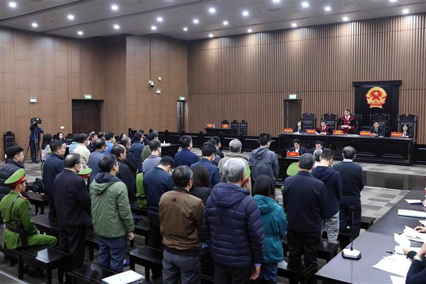 Vụ Việt Á: Cựu Bộ trưởng Bộ Y tế bị phạt 18 năm tù - Ảnh 4.