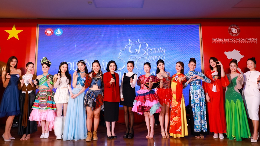 Ấn tượng phần thi tài năng tại Duyên dáng Ngoại thương 2023 - Ảnh 2.