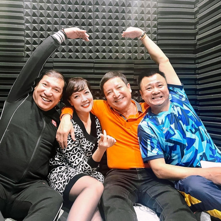 VTV nói gì sau hàng loạt tin đồn xoay quanh 'Táo quân 2024'? - Ảnh 3.