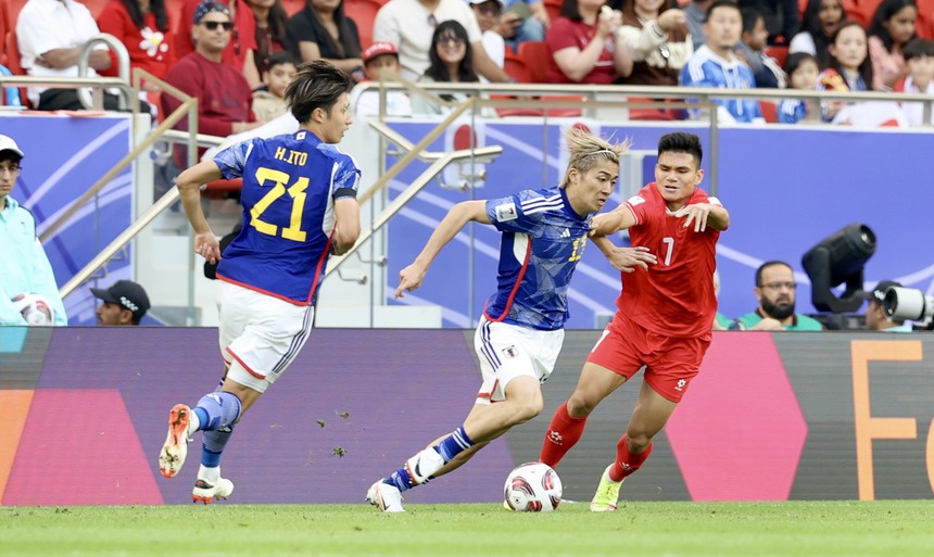 VTV5 VTV6 trực tiếp bóng đá Việt Nam vs Nhật Bản hôm nay (1-1): Bàn gỡ hòa vỡ òa (H1) - Ảnh 4. VTV5 VTV6 trực tiếp bóng đá Việt Nam vs Nhật Bản hôm nay (1-1): Bàn gỡ hòa vỡ òa (H1) - Ảnh 4.